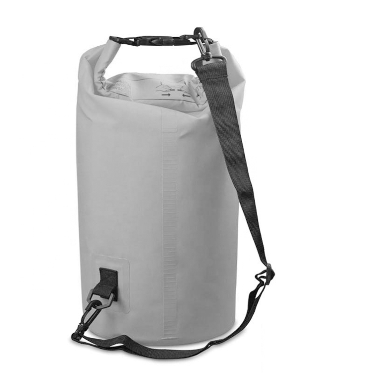 Berkhemah berkhemah berkhemah berkhemah lautan pek sukan pantai gear pantai