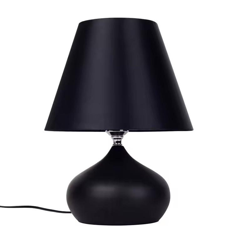 Kilang Nordic Bedroom Bedside Lamp Lampu Meja Hitam Mini